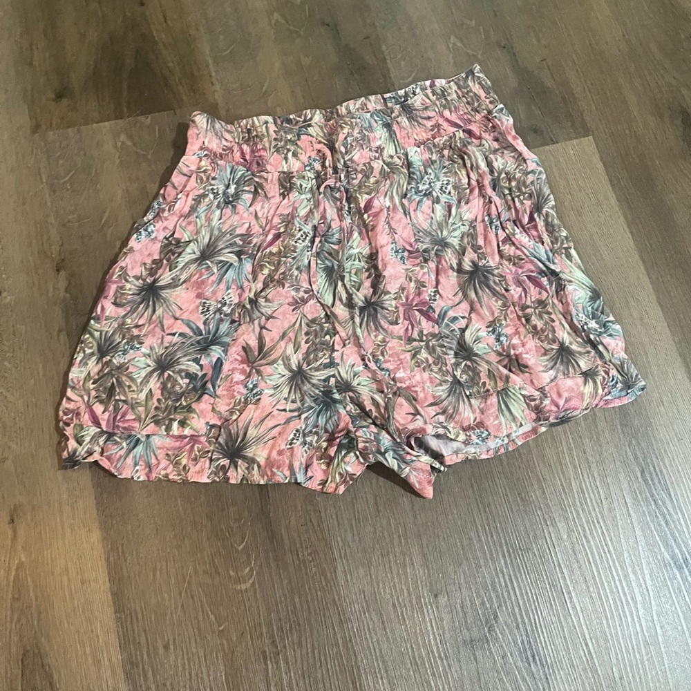 Lavender Brown Tropical Pink Women's Cargo Shorts